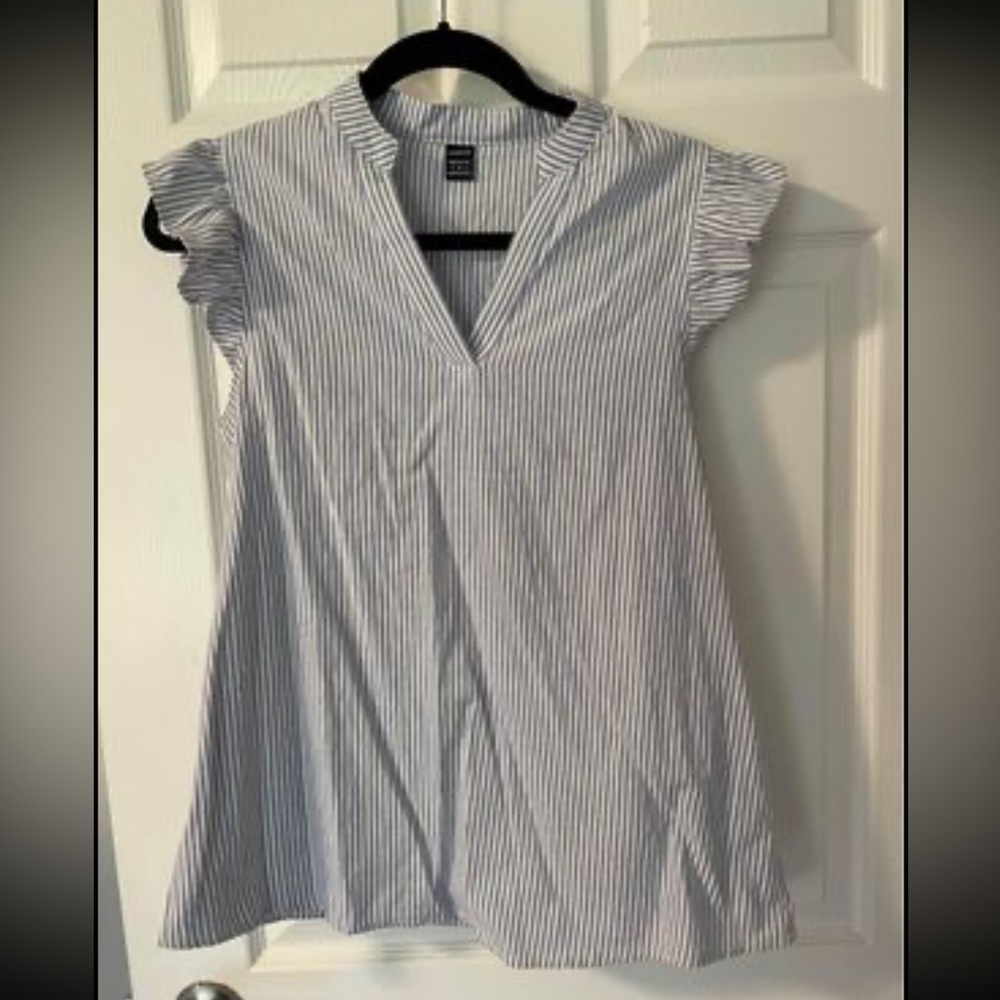 Maternity tops purchased from Shein. Worn once. Perfect condition.